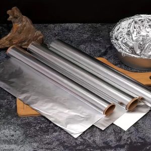 ALUMINIUM KITCHEN FOIL ROLL  300mm X 5mm Light duty - Image 3